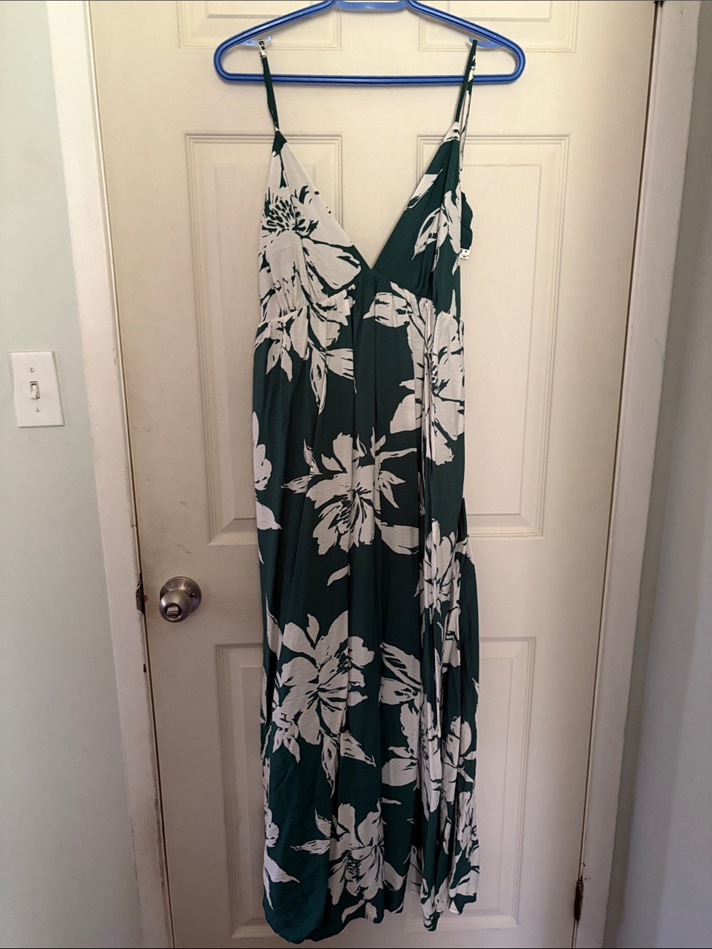 Abercrombie & Fitch Green and White Floral Maxi Dress